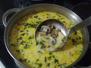 Как варить сырный суп