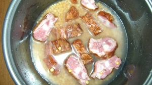 Гороховый суп со свиными ребрами