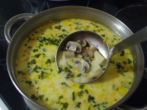 Рецепт сырного супа из копченой колбасы