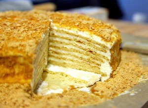 Медовый торт на сковороде