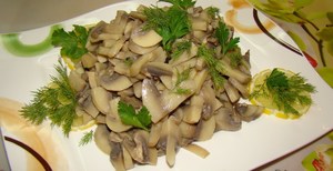 Вкусный салат с грибами